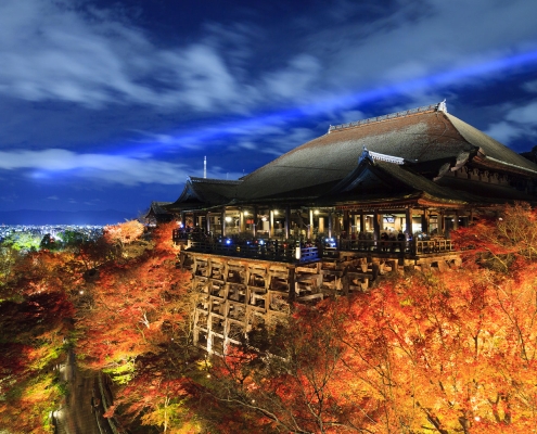 Kiyomizu-dera Temple autumn illumination